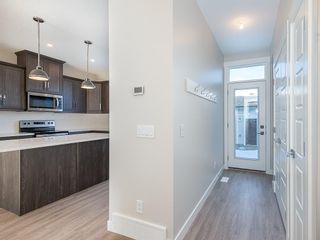 Photo 7: 40 SKYVIEW Parade NE in Calgary: Skyview Ranch Row/Townhouse for sale : MLS®# C4286431