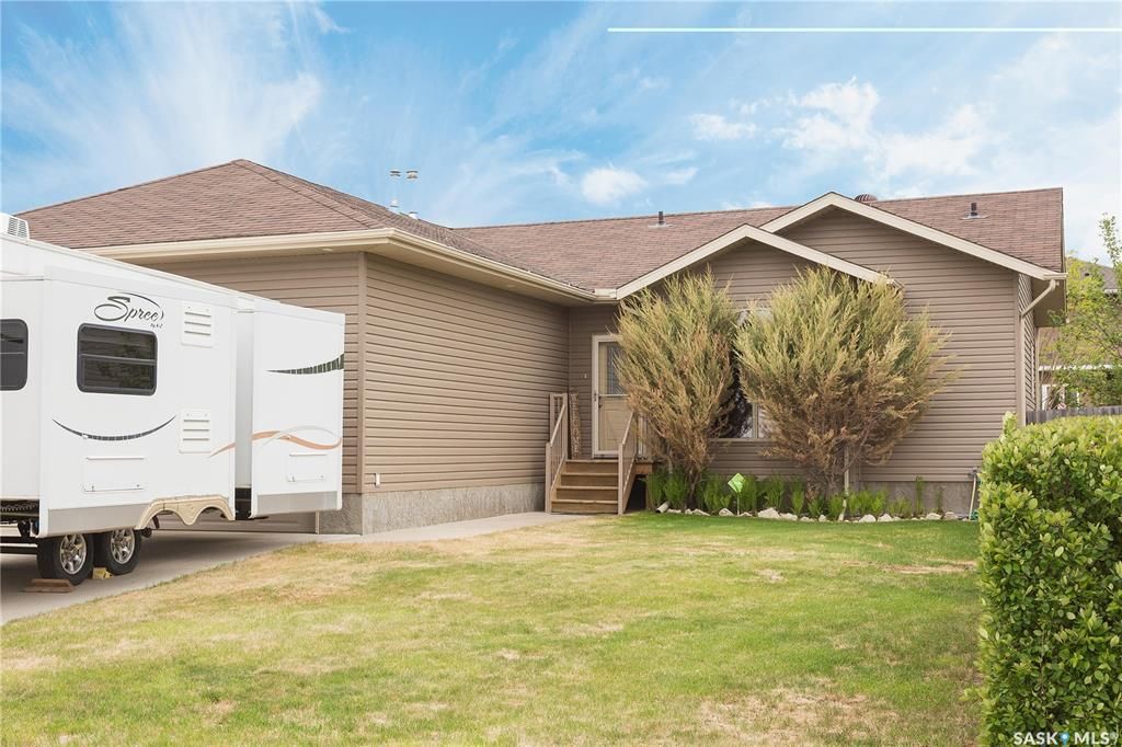 Main Photo: 507 Centennial Drive in Shellbrook: Residential for sale : MLS®# SK930269