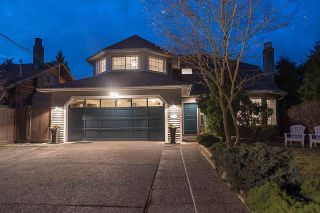 Photo 1: 3838 MT SEYMOUR Parkway in North Vancouver: Indian River House for sale in "INDIAN RIVER" : MLS®# R2142744