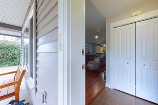 Photo 4: 5685 ANDRES Road in Sechelt: Sechelt District House for sale (Sunshine Coast)  : MLS®# R2670845