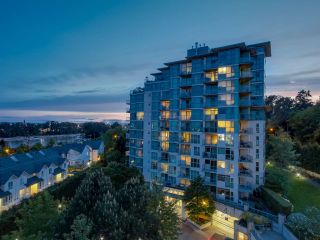 Photo 13: 803 2763 CHANDLERY Place in Vancouver: Fraserview VE Condo for sale in "RIVER DANCE" (Vancouver East)  : MLS®# R2067616