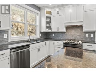 Photo 14: 313 Baldy Place in Vernon: House for sale : MLS®# 10306457