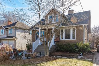 Main Photo: 536 Woodland Avenue in Burlington: Brant House (1 1/2 Storey) for sale : MLS®# W8239996