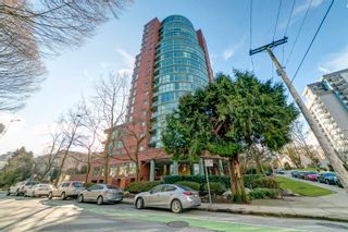 Photo 4: 902 1888 ALBERNI Street in Vancouver: West End VW Condo for sale in "RESIDENCES OF 1888 ALBERNI" (Vancouver West)  : MLS®# R2645533