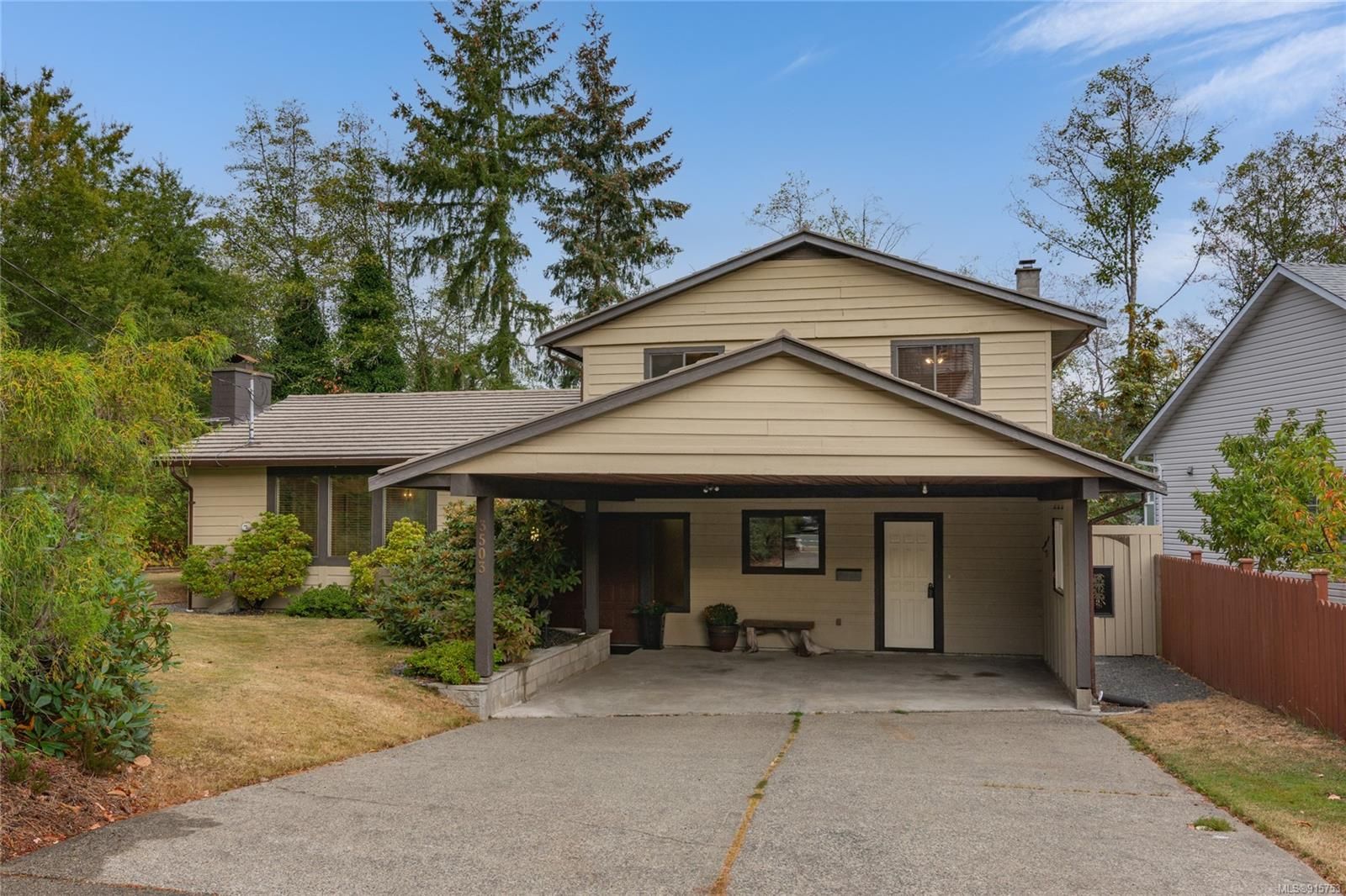 Main Photo: 3503 Littleford Rd in Nanaimo: Na Uplands House for sale : MLS®# 915753