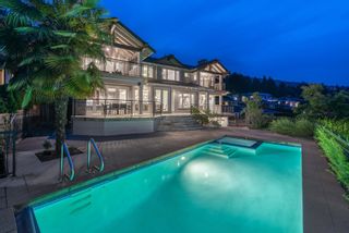 Photo 1: 3369 CRAIGEND Road in West Vancouver: Westmount WV House for sale : MLS®# R2746518