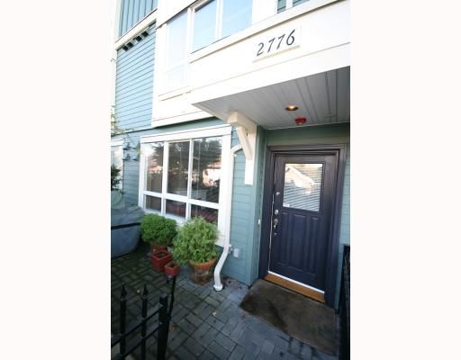 Photo 2: Photos: 2776 ALMA Street in Vancouver: Kitsilano Townhouse for sale in "TWENTY ON THE PARK" (Vancouver West)  : MLS®# V675560