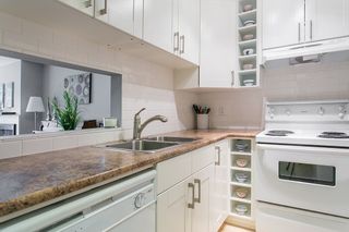 Photo 1: 208 2545 LONSDALE AVENUE in North Vancouver: Upper Lonsdale Condo for sale : MLS®# R2084963