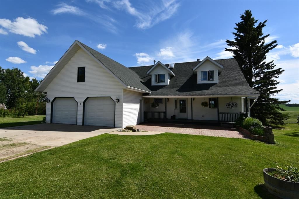 Main Photo: 41416 Range Road 34: Rural Lacombe County Detached for sale : MLS®# A1111891