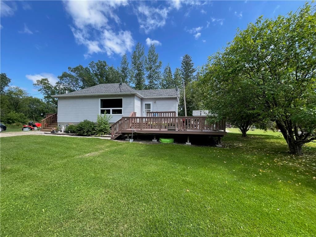 Main Photo: 1085 WILLIS Road in Petersfield: RM of St Andrews Residential for sale (R26)  : MLS®# 202220777