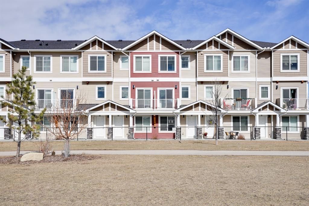 Main Photo: 67 Redstone Circle NE in Calgary: Redstone Row/Townhouse for sale : MLS®# A1214698
