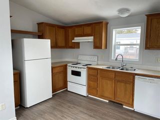 Photo 7: 80 Springwood Drive in Winnipeg: South Glen Residential for sale (2F)  : MLS®# 202405242