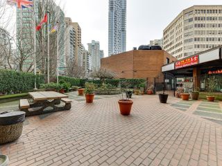 Photo 24: 403 1177 HORNBY Street in Vancouver: Downtown VW Condo for sale in "London Place" (Vancouver West)  : MLS®# R2656994