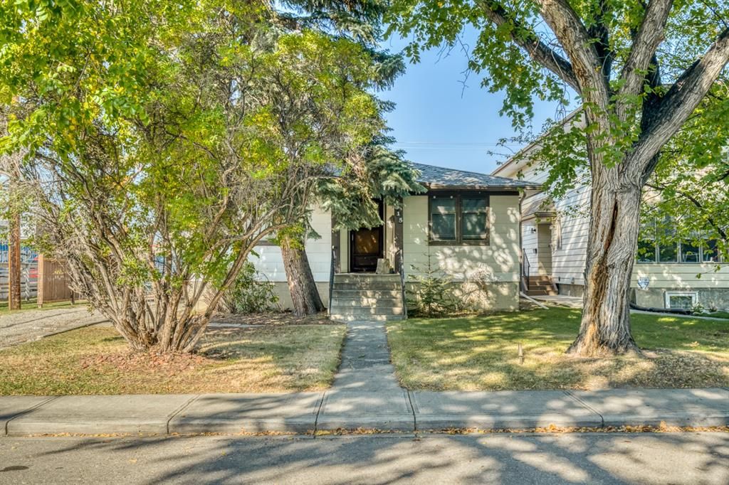 Main Photo: 515 33 Street NW in Calgary: Parkdale Detached for sale : MLS®# A1259399