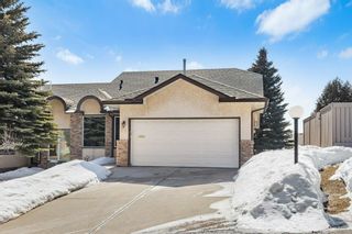Photo 2: 73 Edgeland Close NW in Calgary: Edgemont Row/Townhouse for sale : MLS®# A2035697