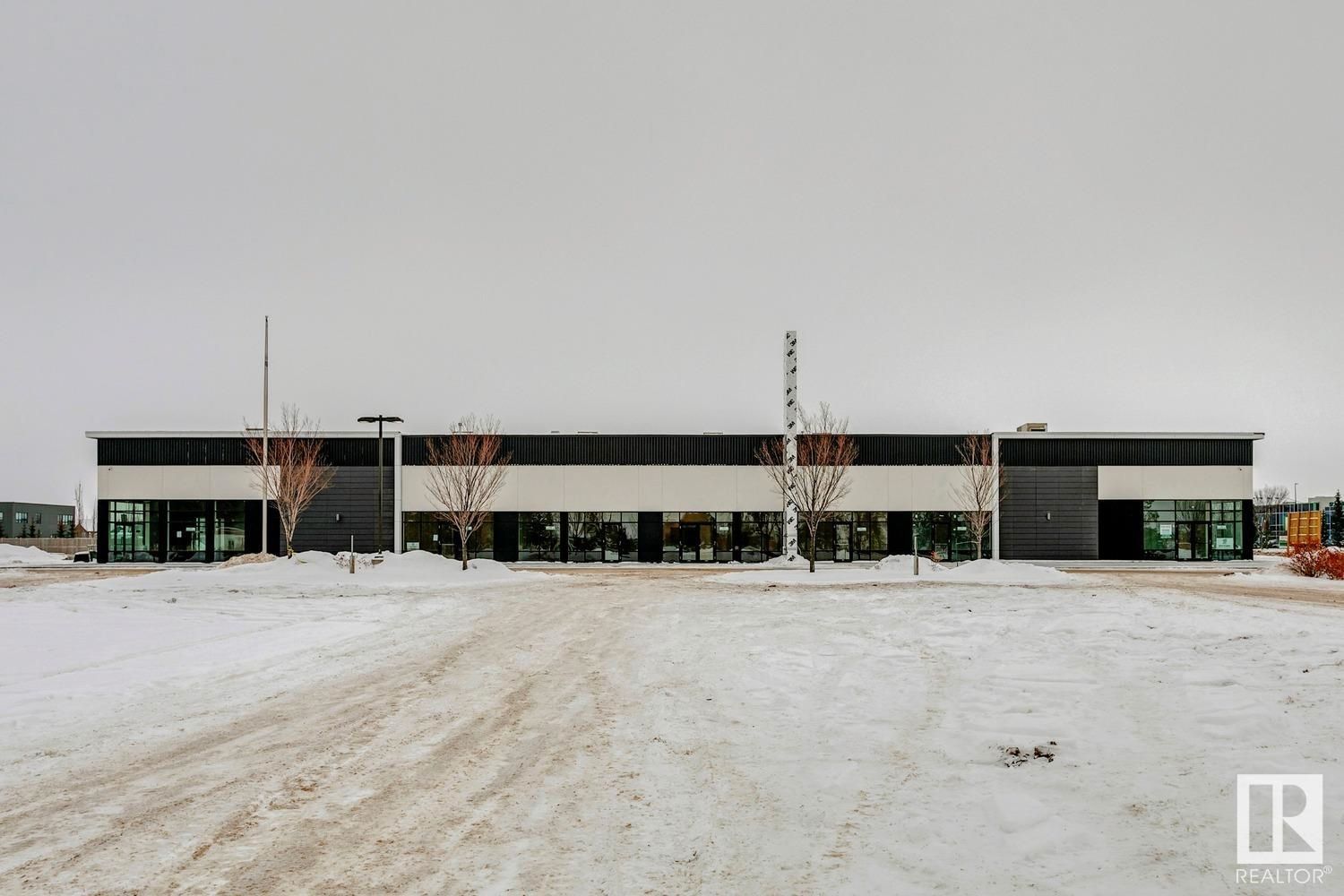 Main Photo: 931 PARSONS Road in Edmonton: Zone 54 Retail for sale or lease : MLS®# E4324833
