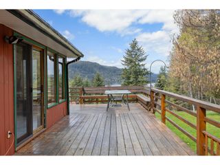 Photo 30: 14998 HIGHWAY 3A in Gray Creek: House for sale : MLS®# 2476668