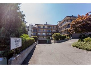Photo 1: 106 32110 TIMS Avenue in Abbotsford: Abbotsford West Condo for sale in "Bristol Court" : MLS®# R2101320