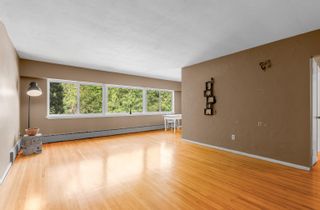 Photo 3: 8 369 W 4TH Street in North Vancouver: Lower Lonsdale Condo for sale in "THE LANARK" : MLS®# R2881183