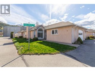 Main Photo: 8700 Jubilee Road E Unit# 1 in Summerland: House for sale : MLS®# 10310023
