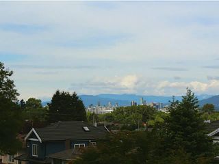 Photo 2: 3232 E 28TH Avenue in Vancouver: Renfrew Heights House for sale (Vancouver East)  : MLS®# V1008584