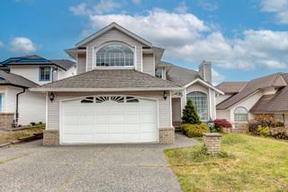 Photo 1: 3208 SYLVIA Place in Coquitlam: Westwood Plateau House for sale : MLS®# R2783716