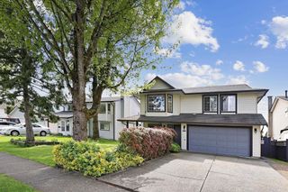 Photo 1: 6353 172 Street in Surrey: Cloverdale BC House for sale (Cloverdale)  : MLS®# R2690847