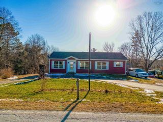 Photo 1: 113 208 Highway in New Germany: 405-Lunenburg County Residential for sale (South Shore)  : MLS®# 202304149