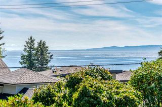 Photo 17: 13419 MARINE Drive in Surrey: Crescent Bch Ocean Pk. House for sale (South Surrey White Rock)  : MLS®# R2492166
