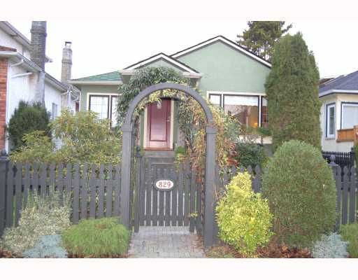 Main Photo: 829 W 17TH Avenue in Vancouver: Cambie House for sale in "DOUGLAS PARK" (Vancouver West)  : MLS®# V748707