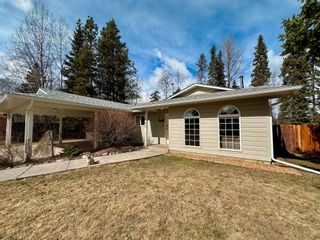 Photo 2: 940 OAK Crescent: Telkwa House for sale (Smithers And Area)  : MLS®# R2871275
