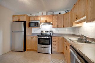 Photo 8: 3301 3000 SIENNA PARK Green SW in Calgary: Signal Hill Apartment for sale : MLS®# A2129031