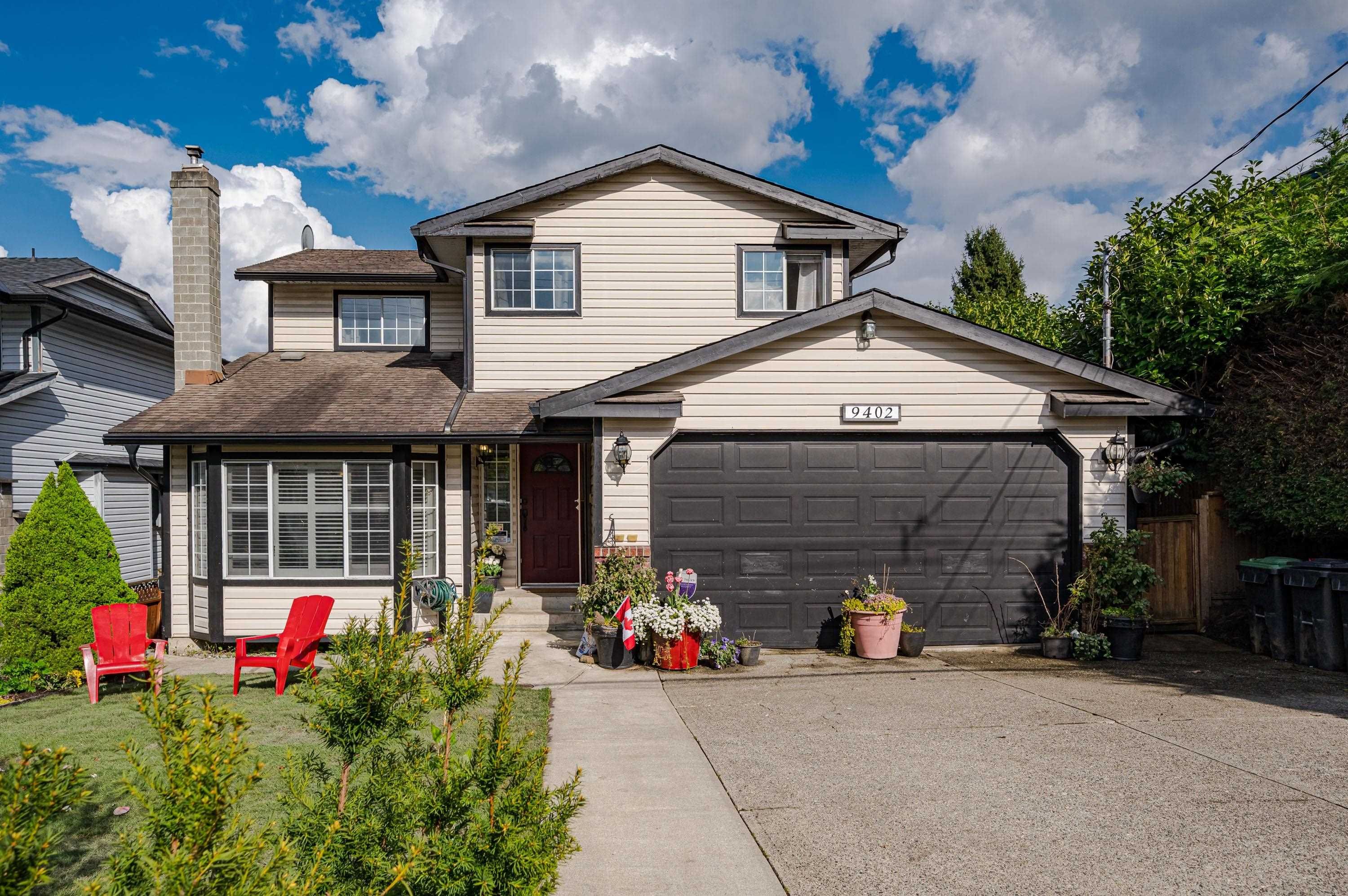 Main Photo: 9402 213 Street in Langley: Walnut Grove House for sale : MLS®# R2682543