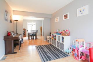 Photo 3: 35 Altomare Place in Winnipeg: Canterbury Park Residential for sale (3M)  : MLS®# 202117435