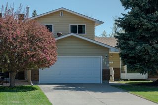 Main Photo: 220 Parkview Place SE in Calgary: Parkland Detached for sale : MLS®# A1210313