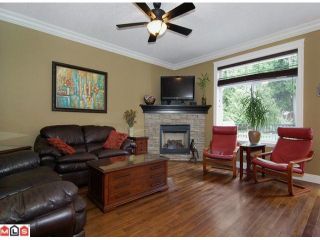 Photo 2: 36547 LESTER PEARSON Way in Abbotsford: Abbotsford East House for sale : MLS®# F1206962