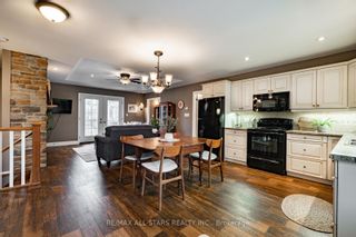 Photo 5: 58 Asbury Park Court in Whitchurch-Stouffville: Stouffville House (2-Storey) for sale : MLS®# N8252932