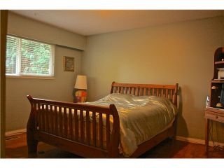 Photo 4: 7911 THORMANBY Crescent in Richmond: Quilchena RI House for sale : MLS®# V974156