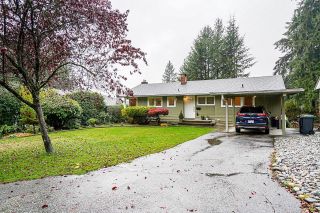 Photo 1: 4653 CEDARCREST Avenue in North Vancouver: Canyon Heights NV House for sale : MLS®# R2628774