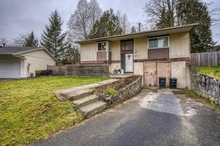 Photo 1: 3347 LAKEDALE Avenue in Burnaby: Government Road House for sale (Burnaby North)  : MLS®# R2665834