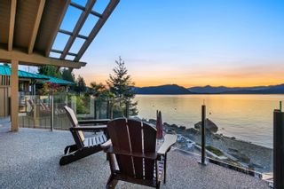 Main Photo: 8735 LAWRENCE Way in West Vancouver: Howe Sound House for sale in "Lawrence Way" : MLS®# R2882336