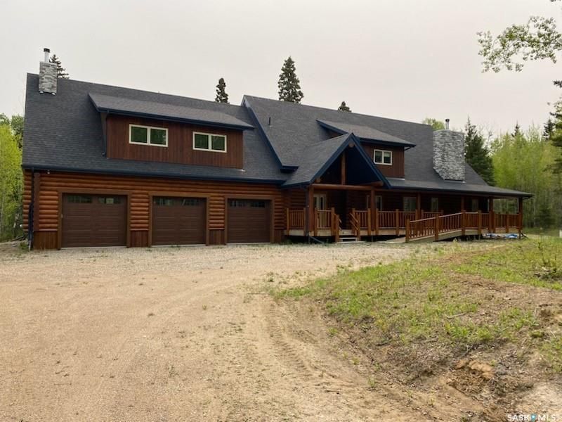 Main Photo: 116 Deer Ridge Drive in Emma Lake: Residential for sale : MLS®# SK927690