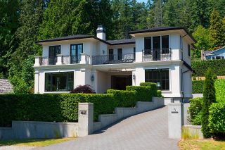 Photo 1: 4665 CAULFEILD Drive in West Vancouver: Caulfeild House for sale : MLS®# R2815106