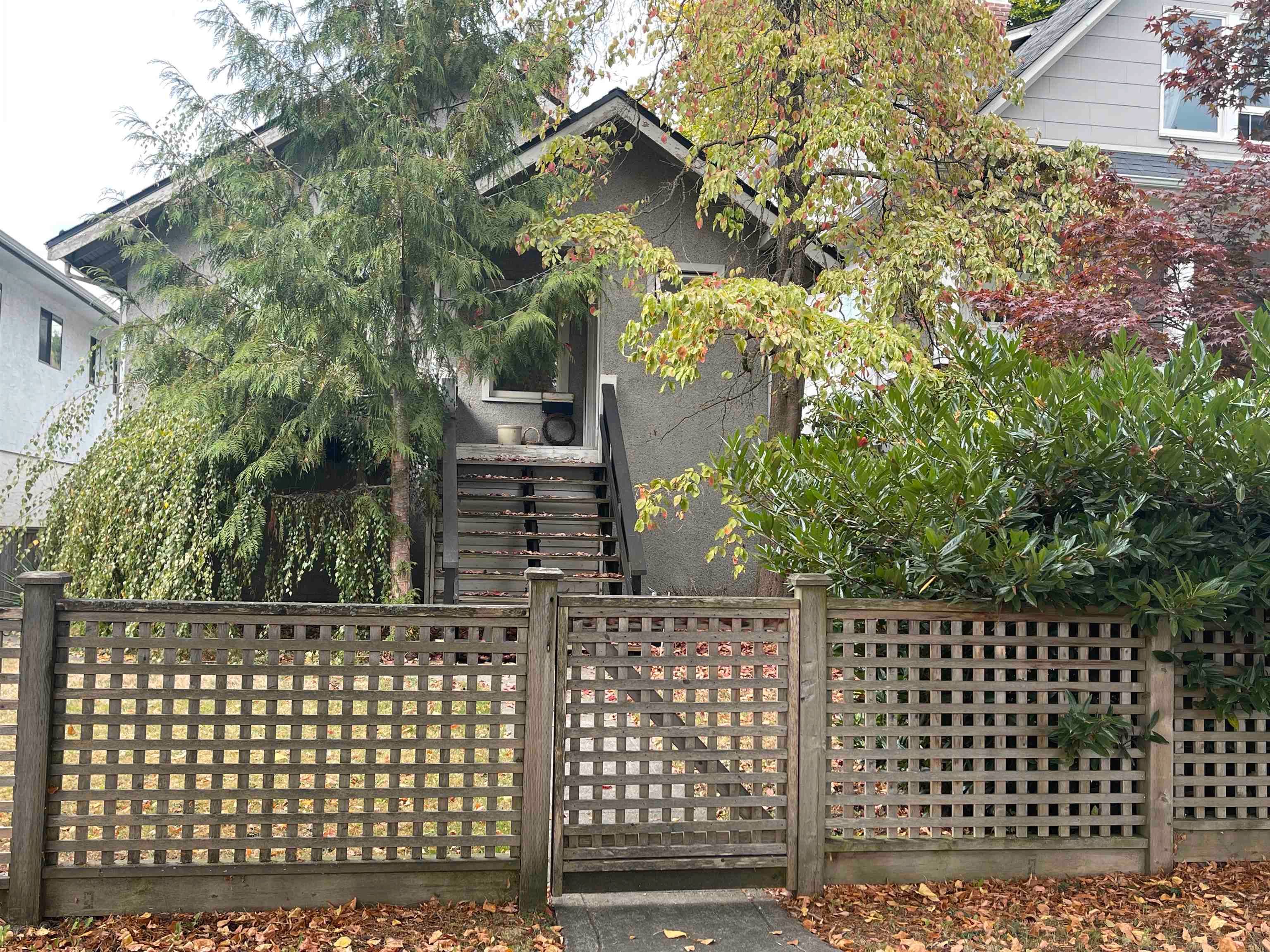 Main Photo: 1585 W 65TH Avenue in Vancouver: S.W. Marine House for sale in "SW MARINE" (Vancouver West)  : MLS®# R2816569
