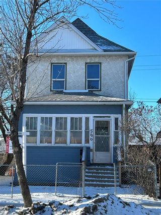 Photo 1: 566 Redwood Avenue in Winnipeg: North End Residential for sale (4A)  : MLS®# 202401532