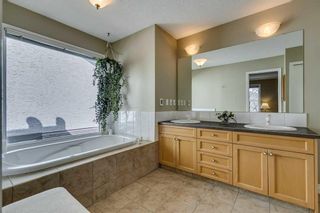 Photo 20: 159 Woodhaven Place SW in Calgary: Woodbine Detached for sale : MLS®# A2121471