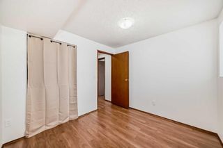 Photo 12: 27 Fonda Hill SE in Calgary: Forest Heights Semi Detached (Half Duplex) for sale : MLS®# A2131674