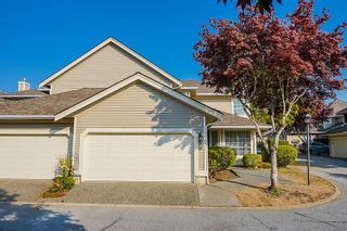 Photo 4: 32 6380 121 Street in Surrey: Panorama Ridge Townhouse for sale in "Forest Ridge" : MLS®# R2730601