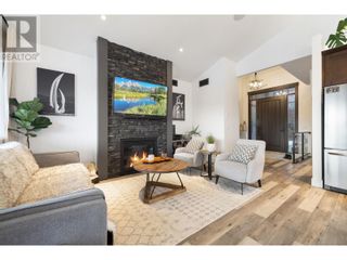 Photo 17: 2409 Tallus Heights Drive in West Kelowna: House for sale : MLS®# 10313536