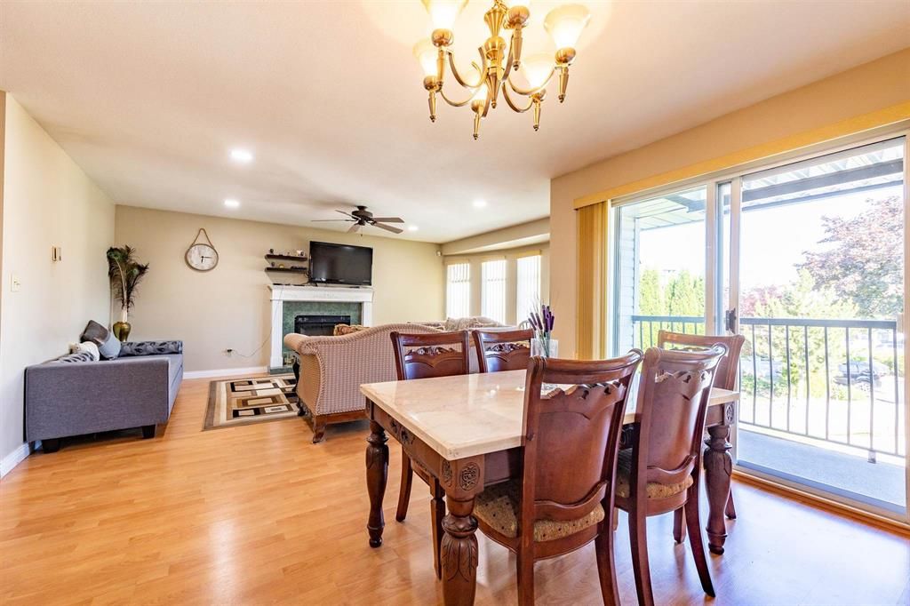 Photo 12: Photos: 8821 132B Street in Surrey: Queen Mary Park Surrey House for sale : MLS®# R2597277